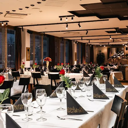 Teatterihotelli 3*