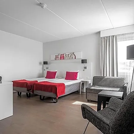 Teatterihotelli 3* Riihimaki